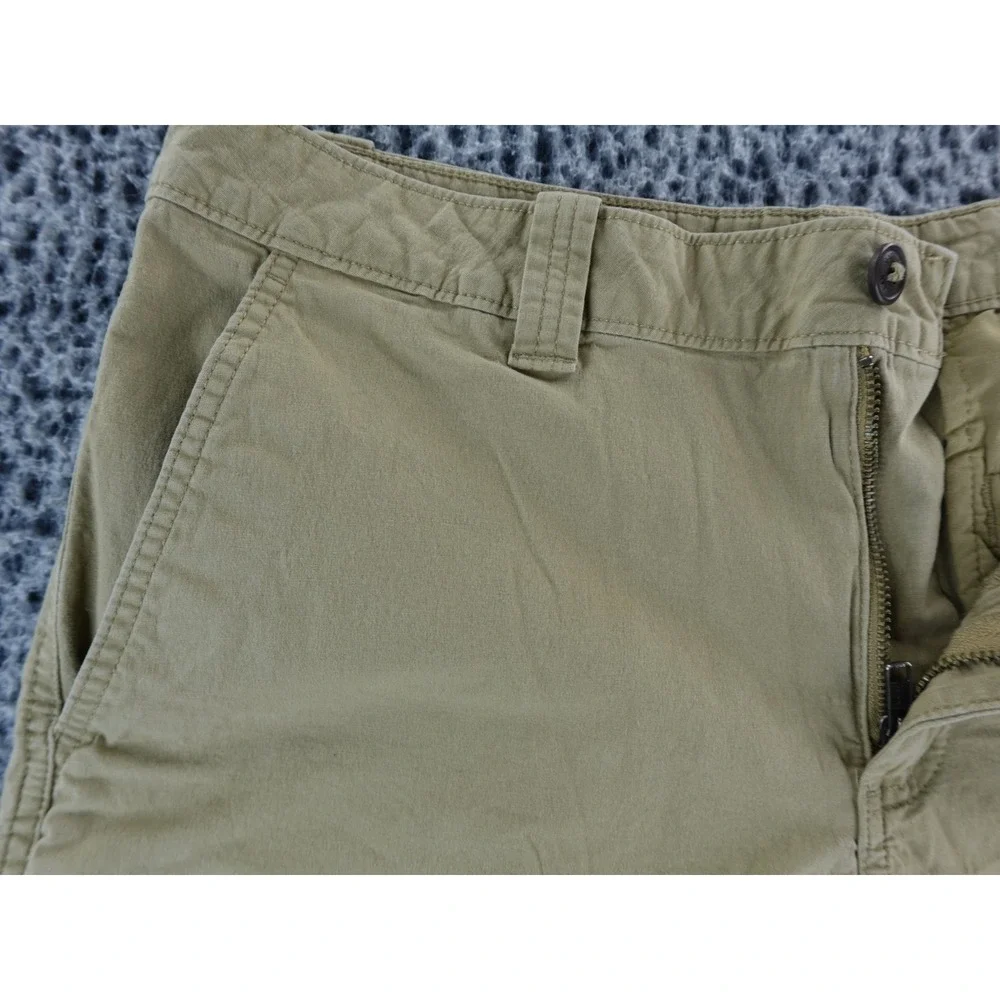 Magellan Outdoors Mens Khaki Chino‎ Shorts Size 33W Flat Front Casual